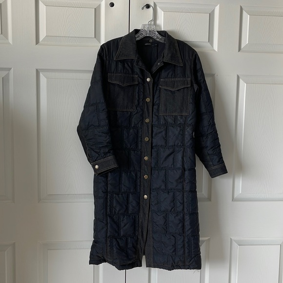 Italian Designer, CRISTINAEFFE, Black/Denim Quilted Puffer Coat. - Picture 1 of 11
